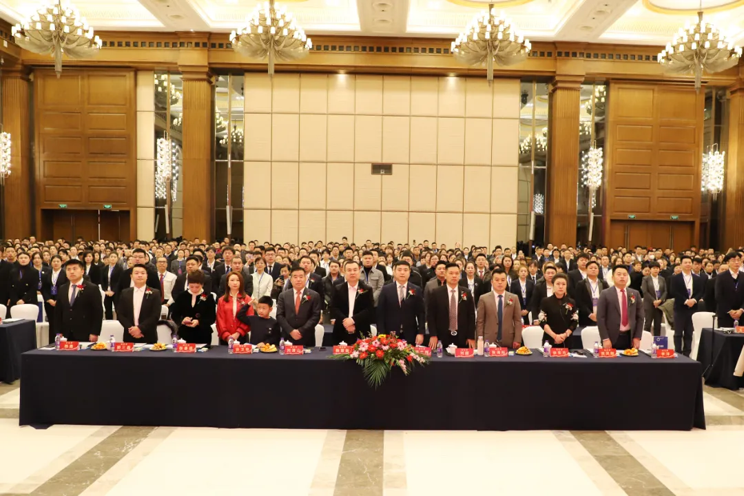 奋楫新征程丨2025德氢集团誓师出征！