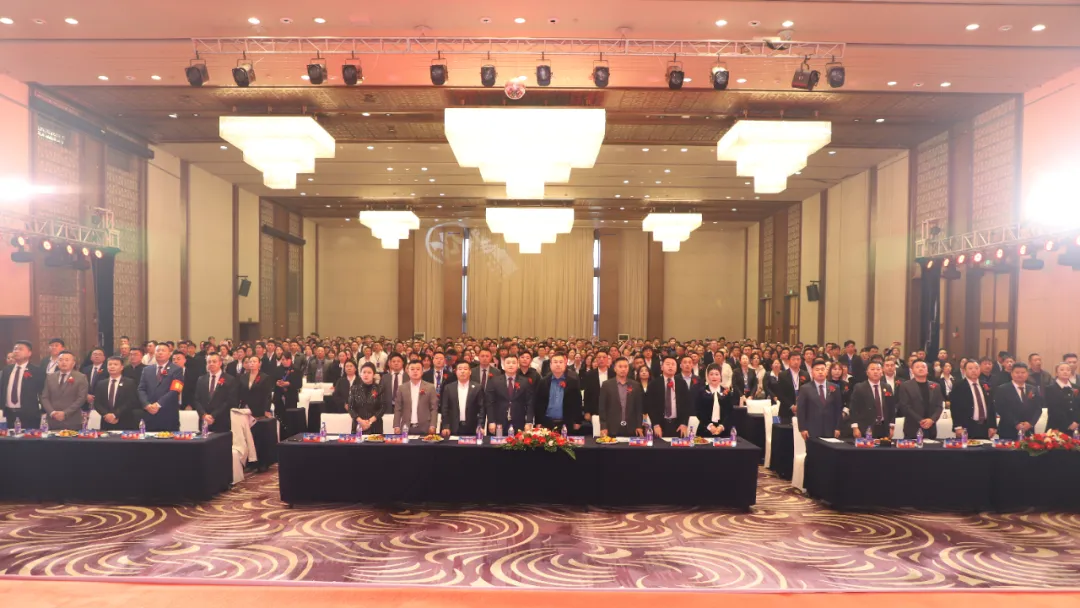 乘风破浪争雄霸 星火燎原铸辉煌｜德氢 2025年度年终总结部署大会暨表彰盛典